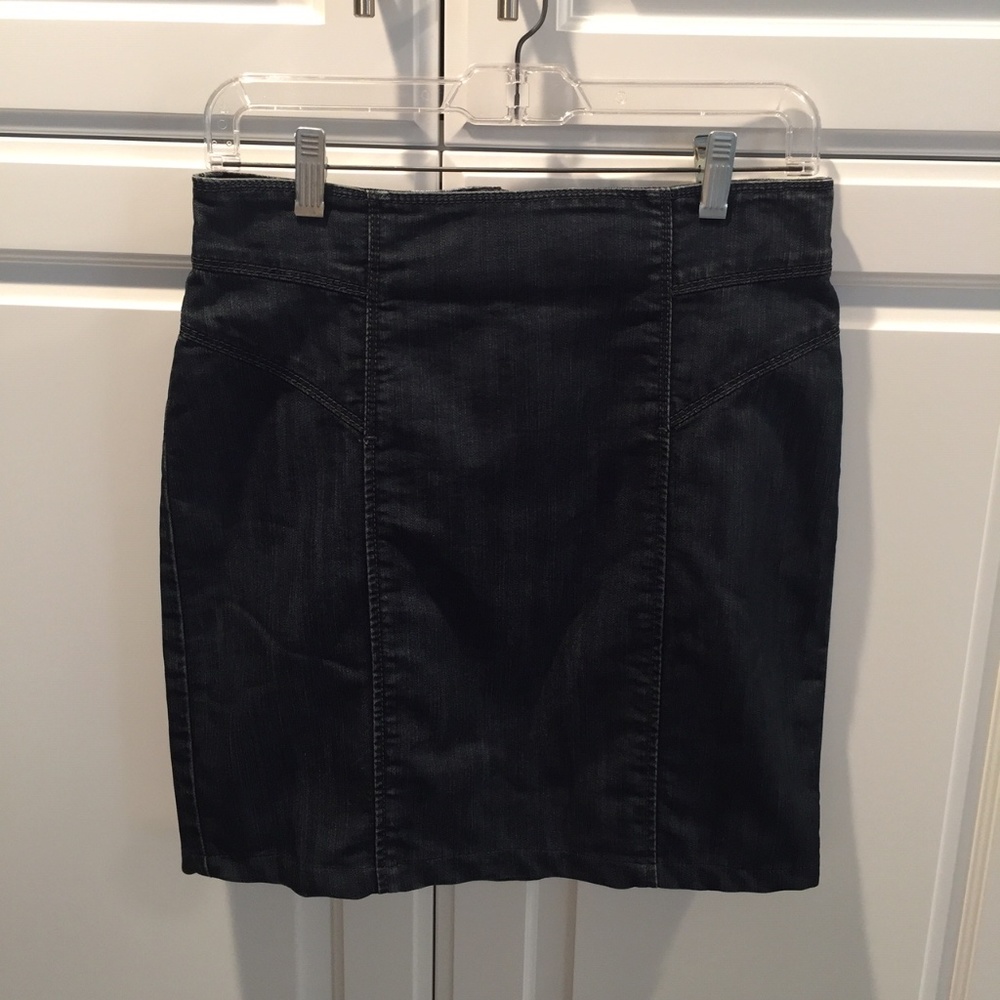 Ann Taylor Denim Skirt Size 4